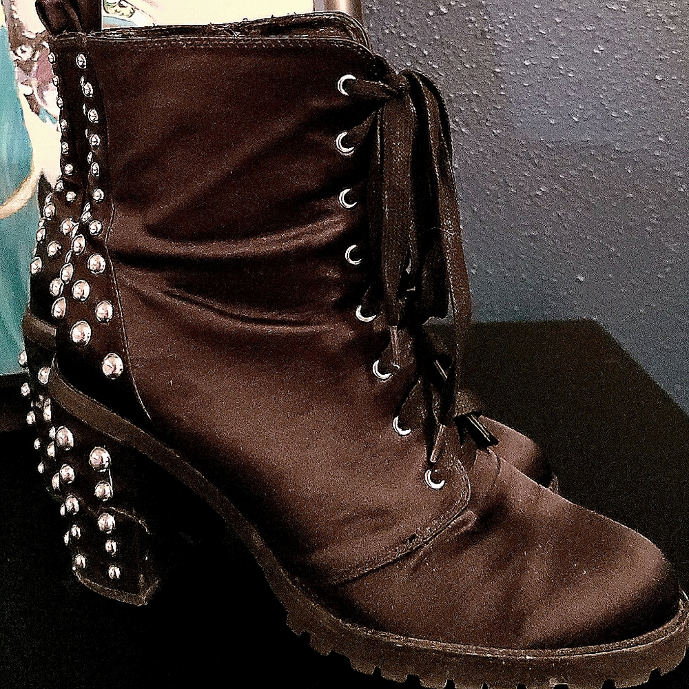 Chinese Laundry Boots